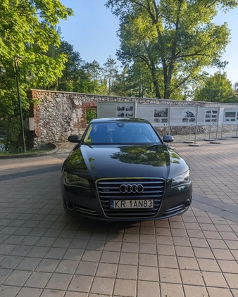 Audi A8 cena 83500 przebieg: 337000, rok produkcji 2011 z Sandomierz małe 379